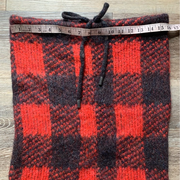 Rag & Bone Buffalo Plaid Red & Black Cowl Neck Scarf - Picture 4 of 5